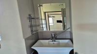 Bathroom 1 - 7 square meters of property in Sherwood