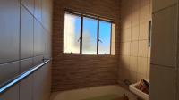 Bathroom 3+ - 4 square meters of property in Ferndale - JHB