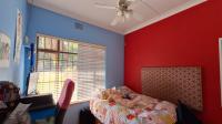 Bed Room 2 - 20 square meters of property in Ferndale - JHB