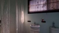 Bathroom 1 - 6 square meters of property in Ferndale - JHB