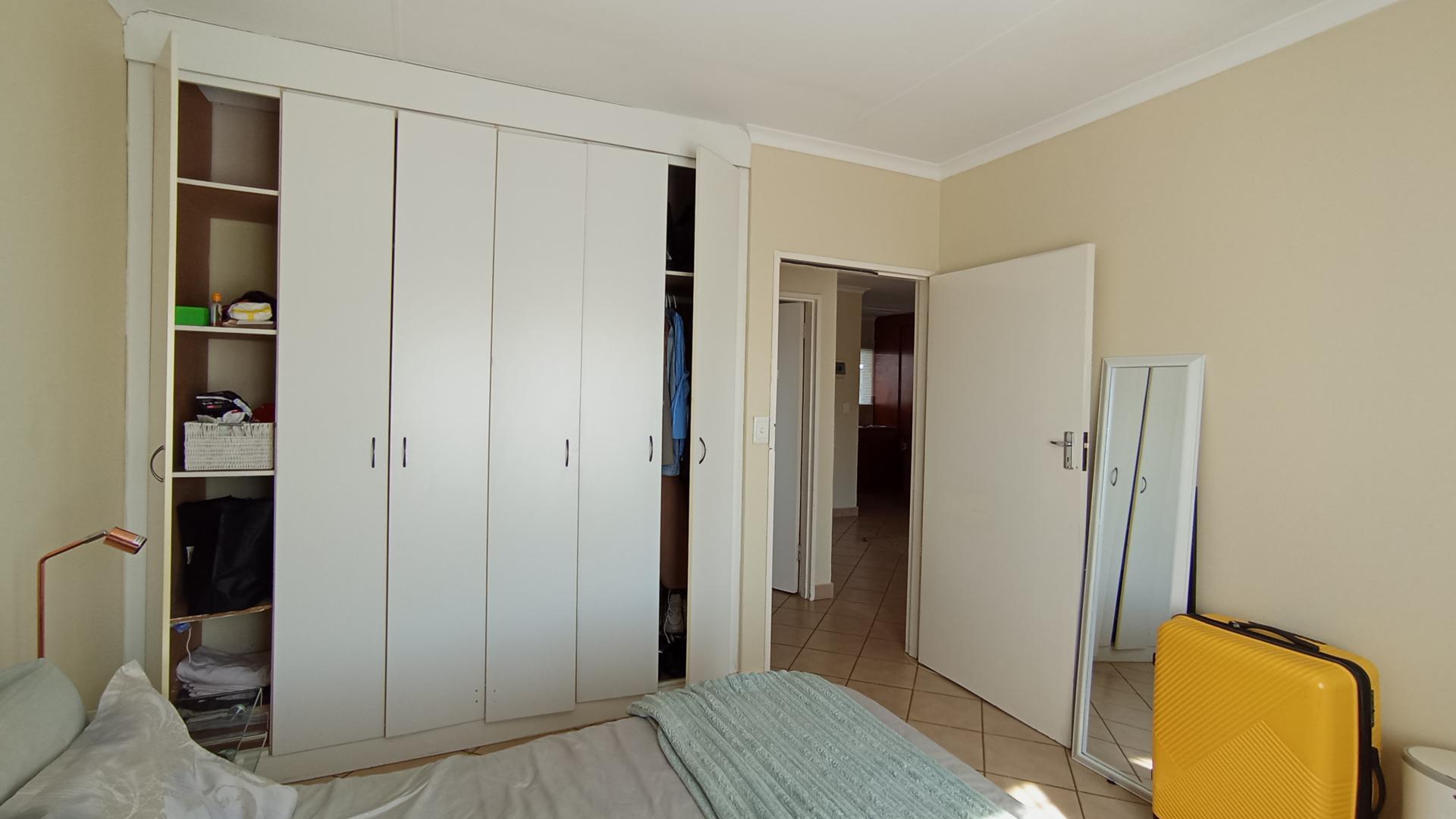 Bed Room 2 - 13 square meters of property in Annlin