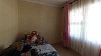 Bed Room 1 - 10 square meters of property in Annlin