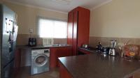 Kitchen - 7 square meters of property in Annlin