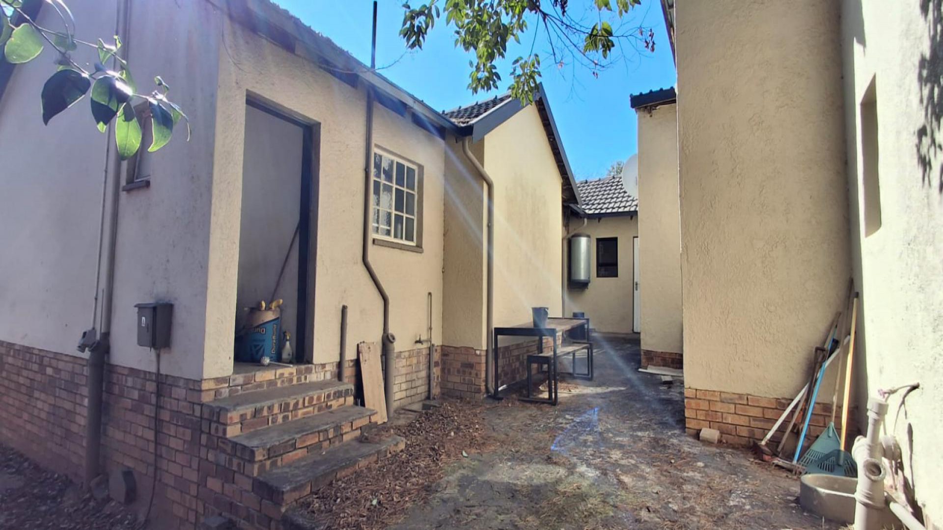 Backyard of property in Helderkruin