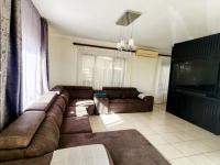  of property in Mount Edgecombe 