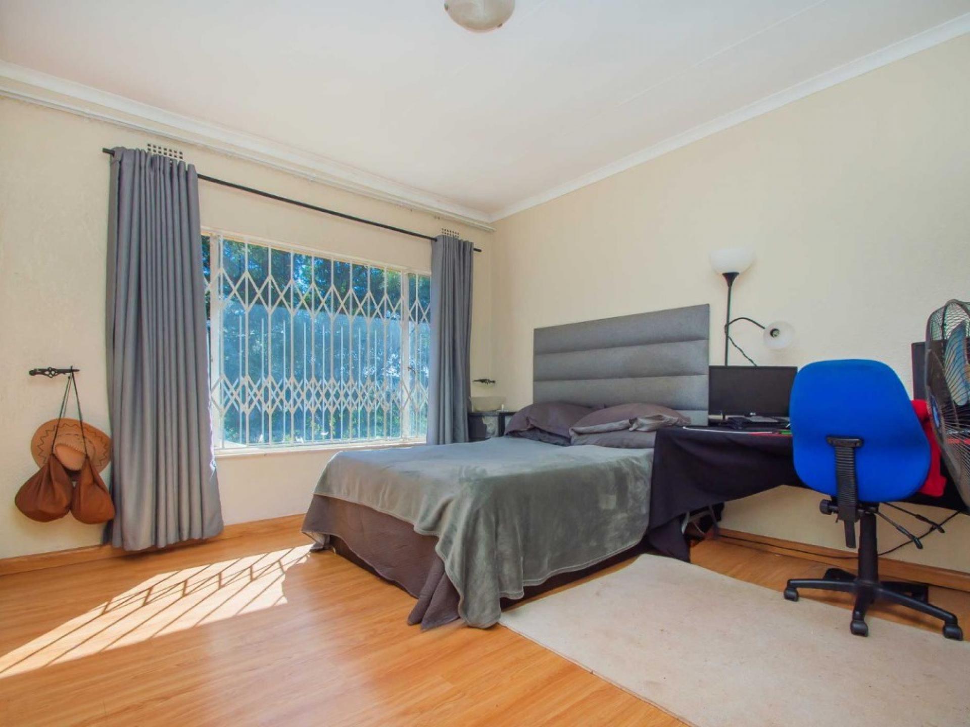 of property in Wilropark