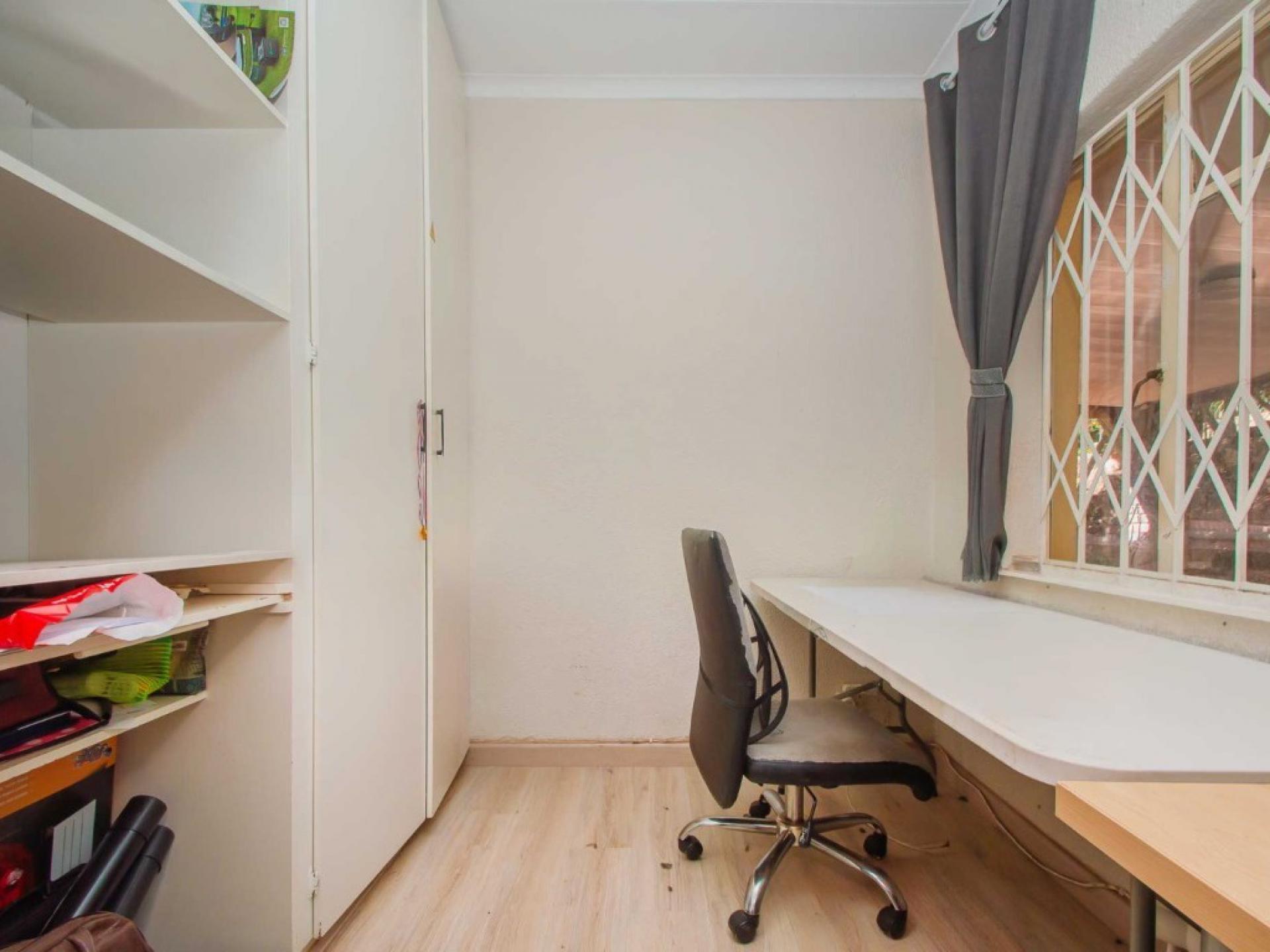  of property in Wilropark