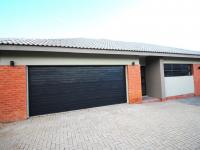  of property in Langenhoven Park