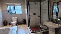 Bathroom 1 of property in Primrose