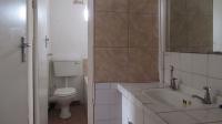 Bathroom 1 - 12 square meters of property in Brixton