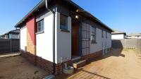 Front View of property in Glenway Estate