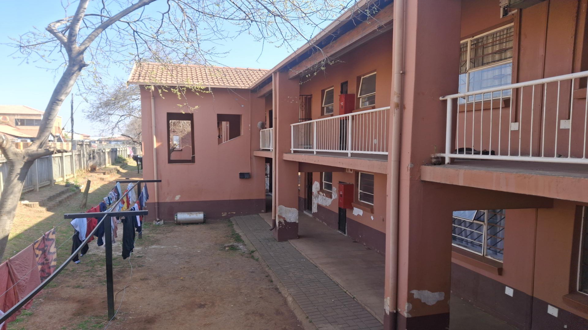 Backyard of property in Commercia