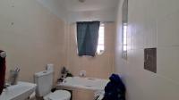 Bathroom 1 - 7 square meters of property in Ferndale - JHB