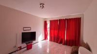 Lounges - 27 square meters of property in Ferndale - JHB