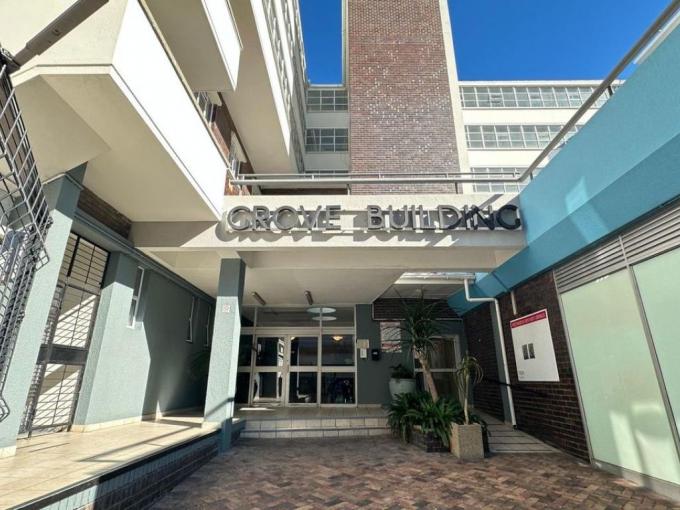 Commercial to Rent in Claremont (CPT) - Property to rent - MR715972