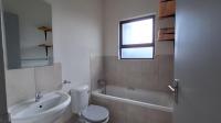 Bathroom 2 - 5 square meters of property in Benoni AH