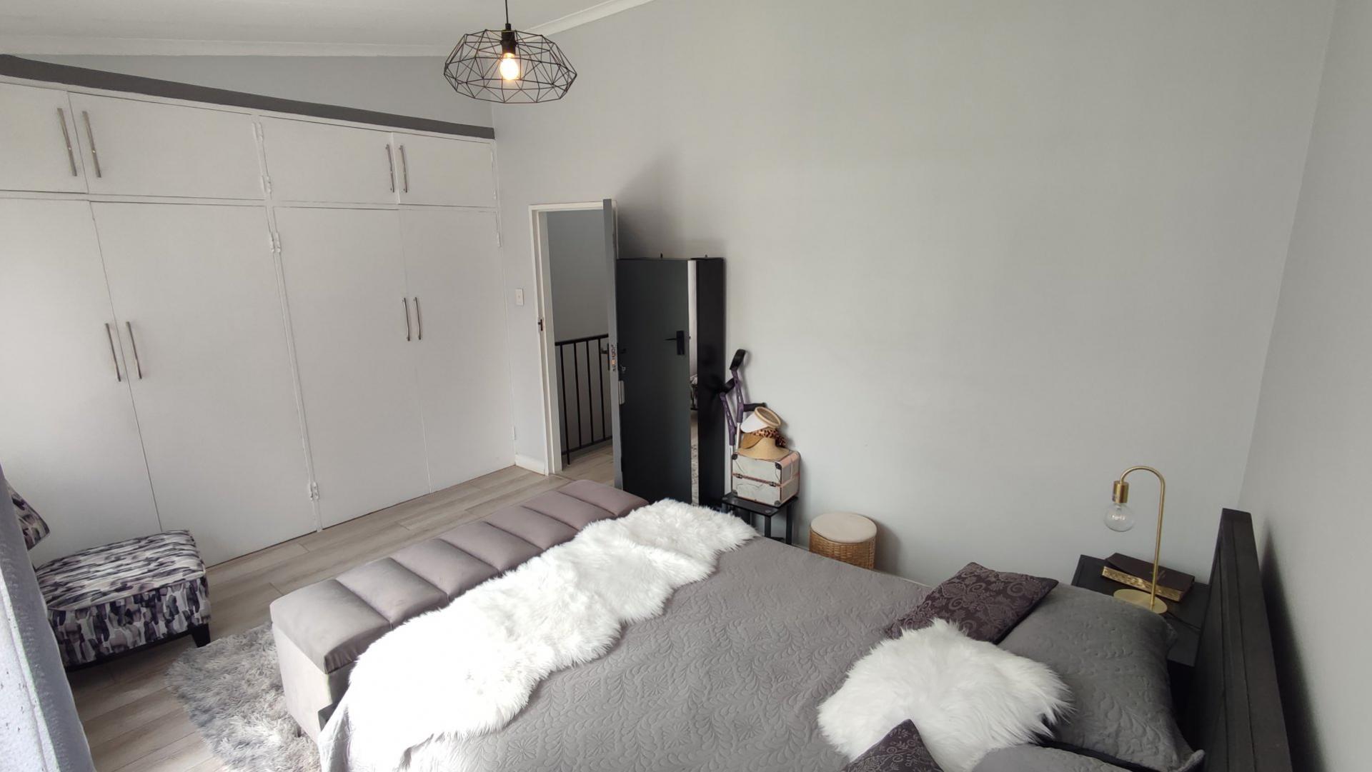  of property in Tamara Park