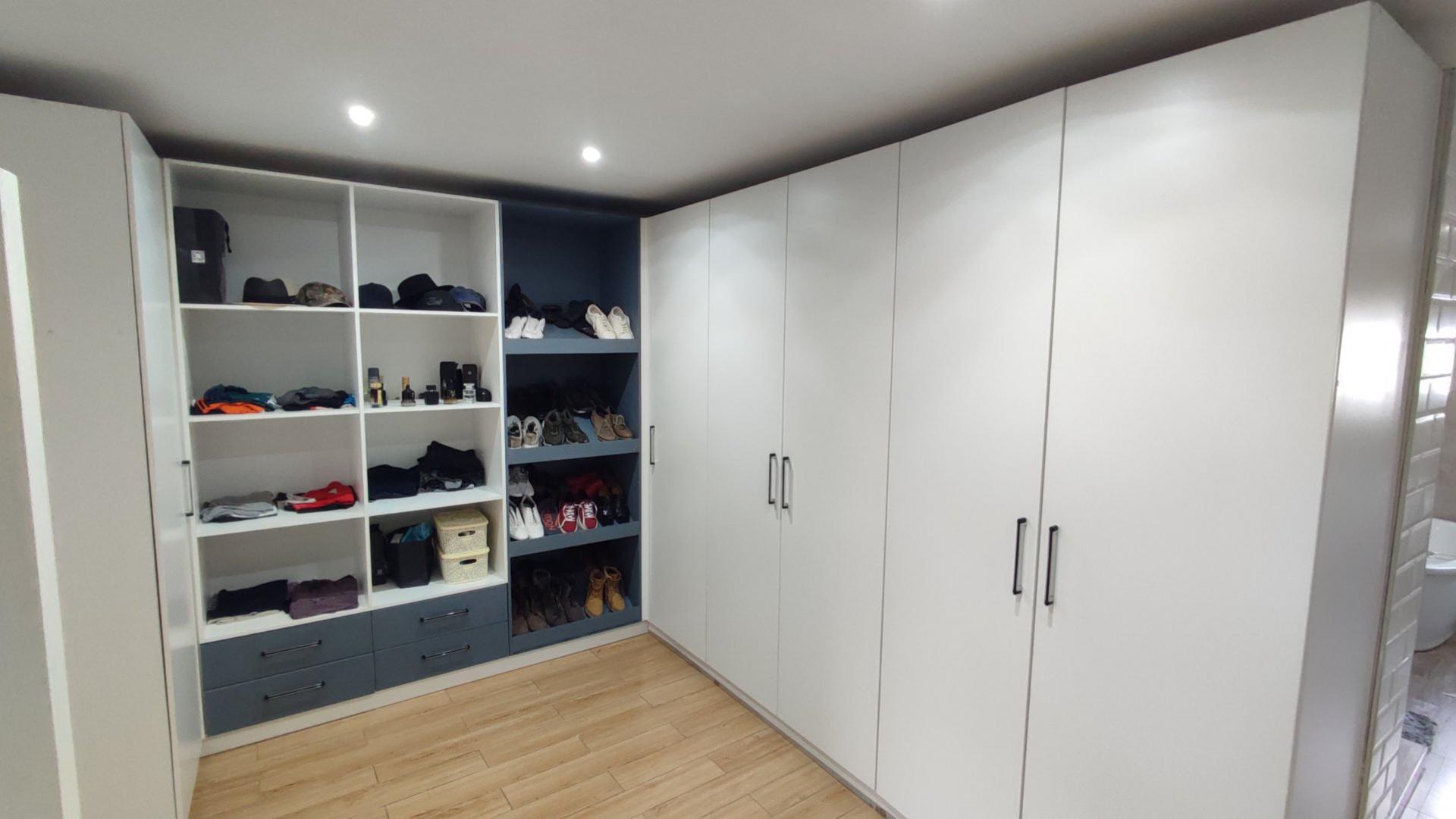  of property in Monavoni