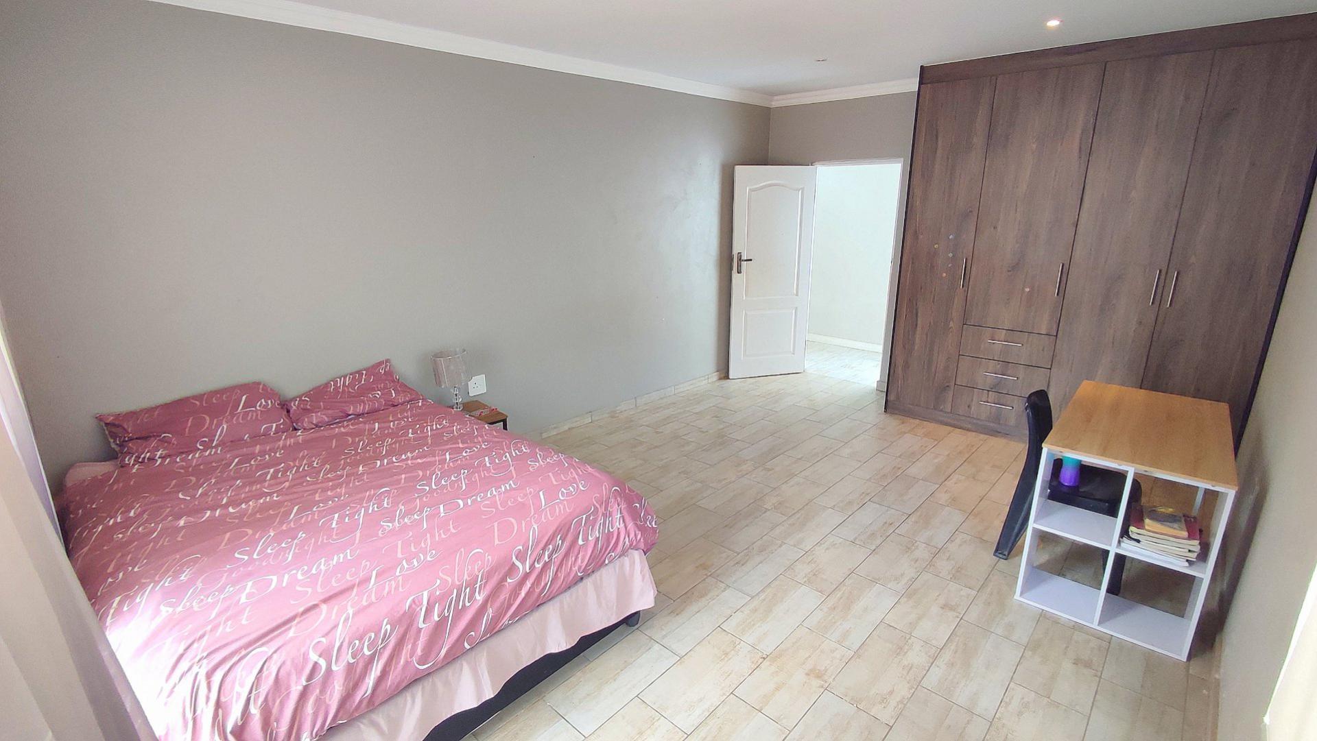  of property in Monavoni