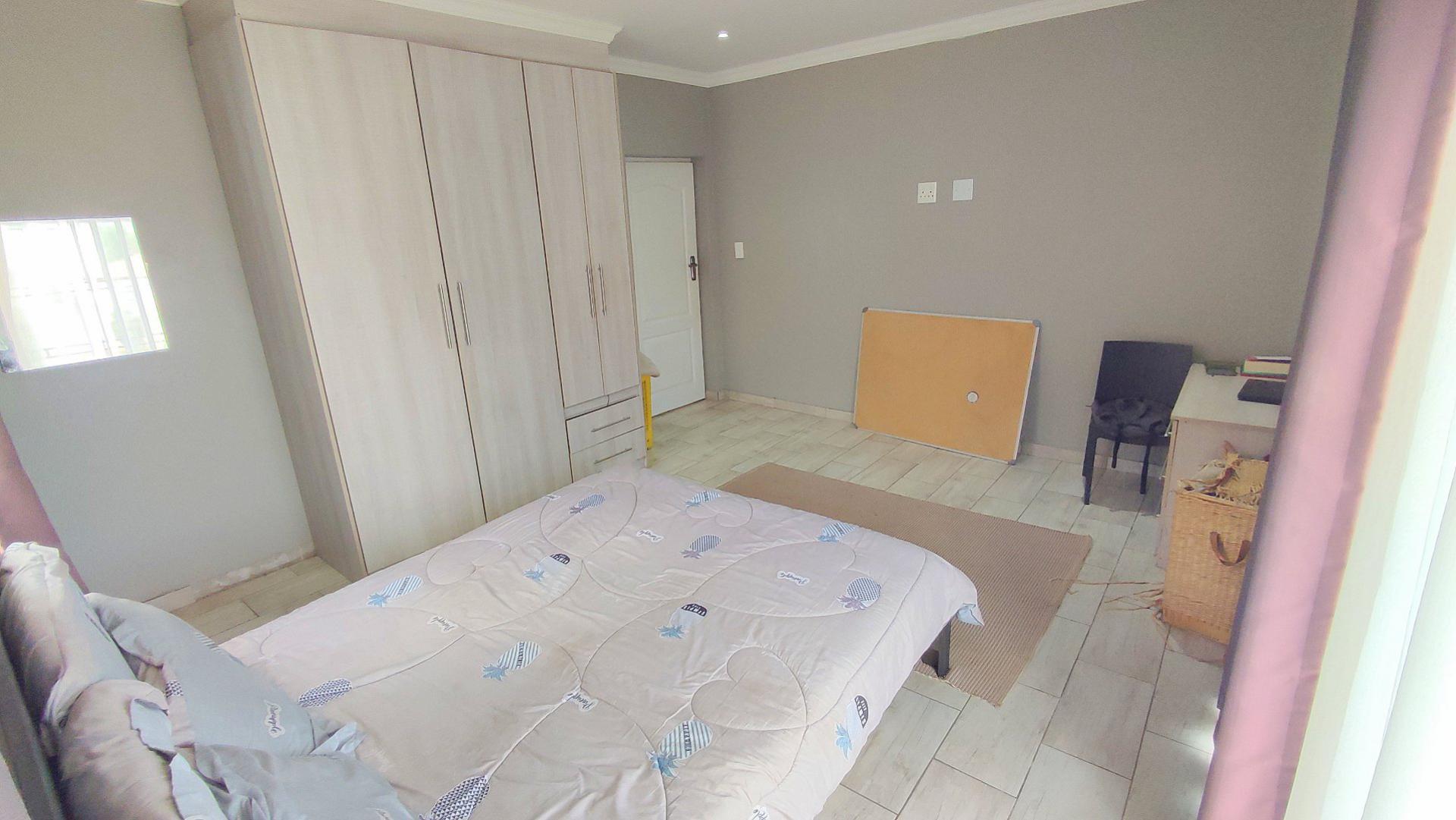  of property in Monavoni