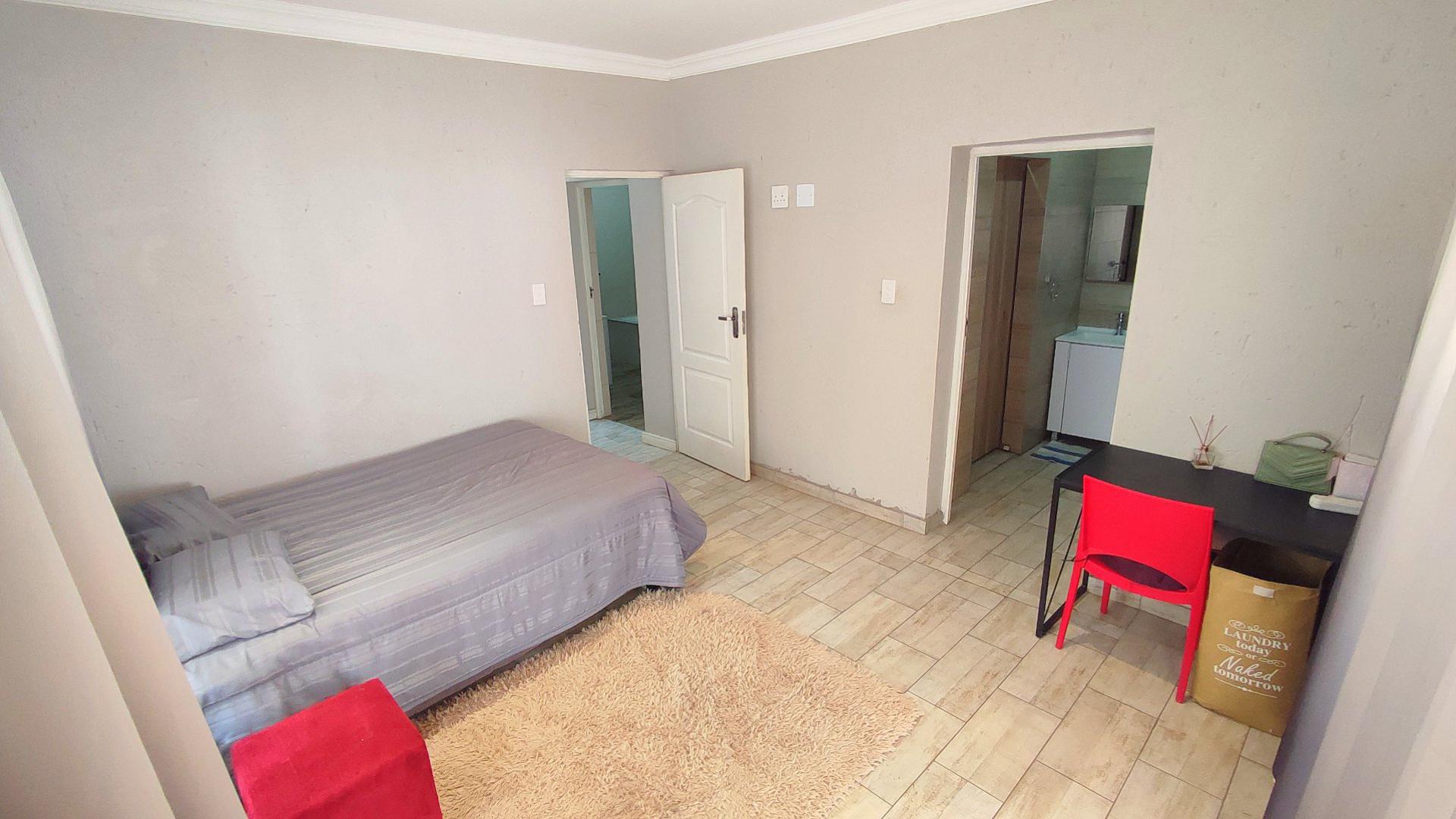  of property in Monavoni