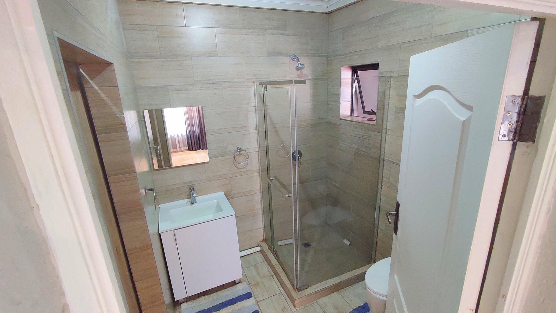  of property in Monavoni