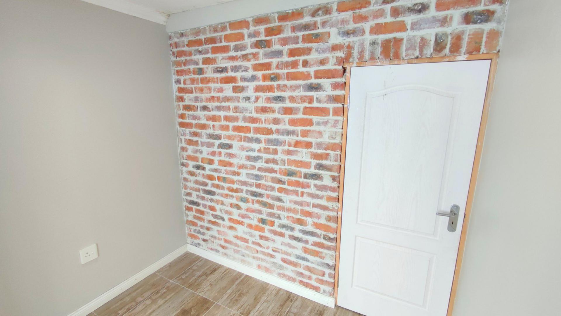  of property in Monavoni