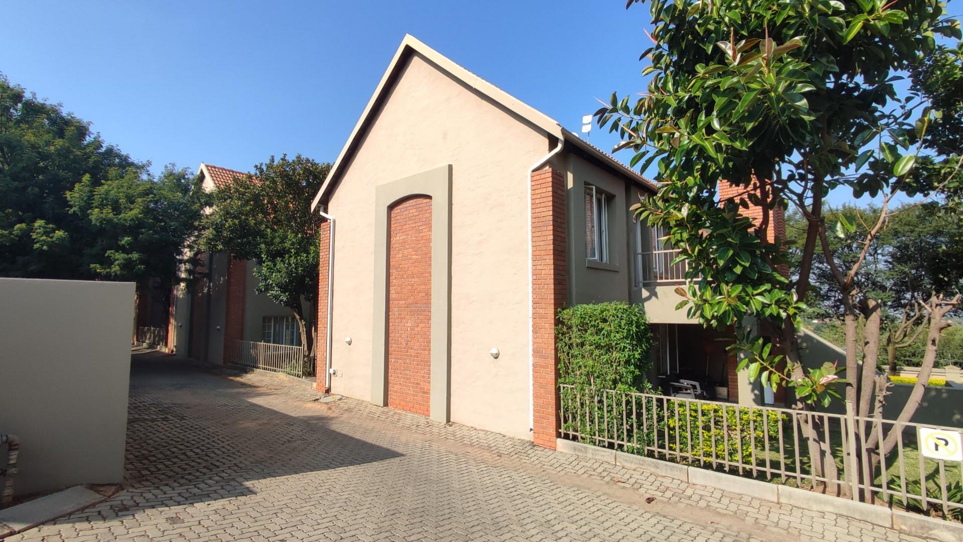  of property in Rietvalleirand