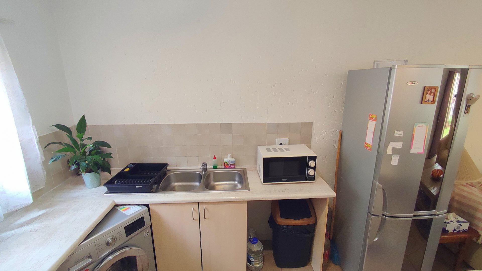  of property in Rietvalleirand