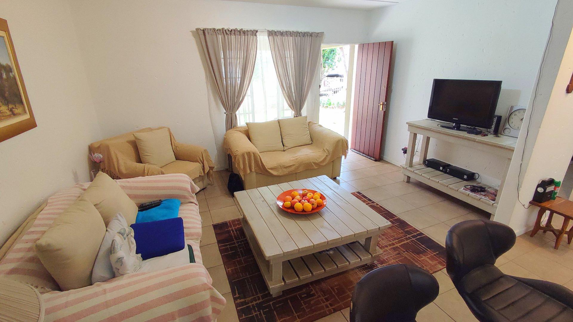 of property in Rietvalleirand