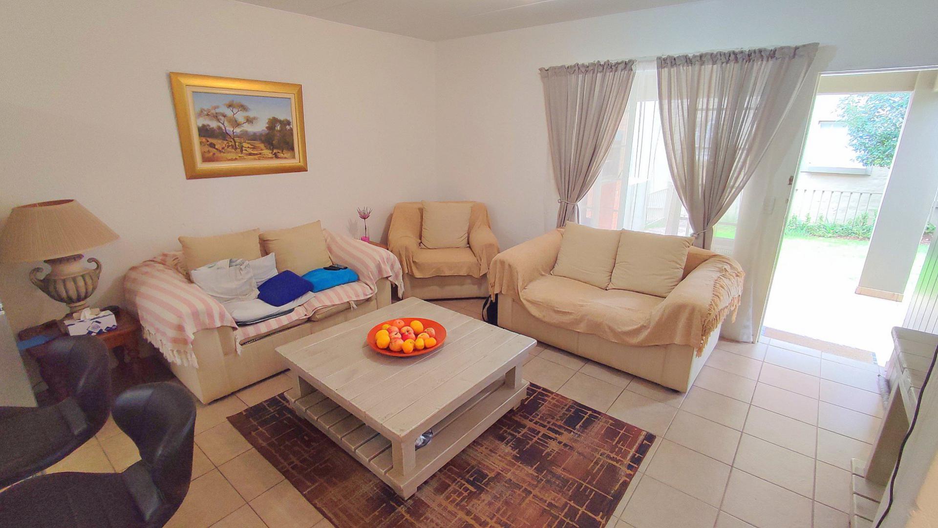  of property in Rietvalleirand