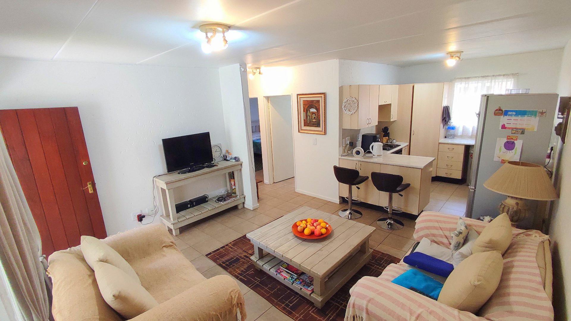  of property in Rietvalleirand