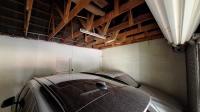 Garage - 34 square meters of property in Parkrand