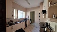 Kitchen - 27 square meters of property in Parkrand