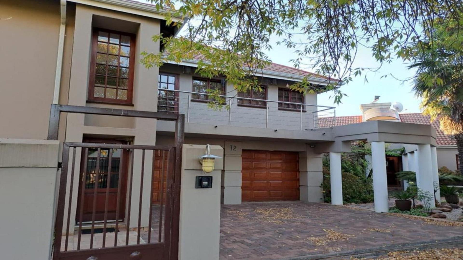 Front View of property in Secunda