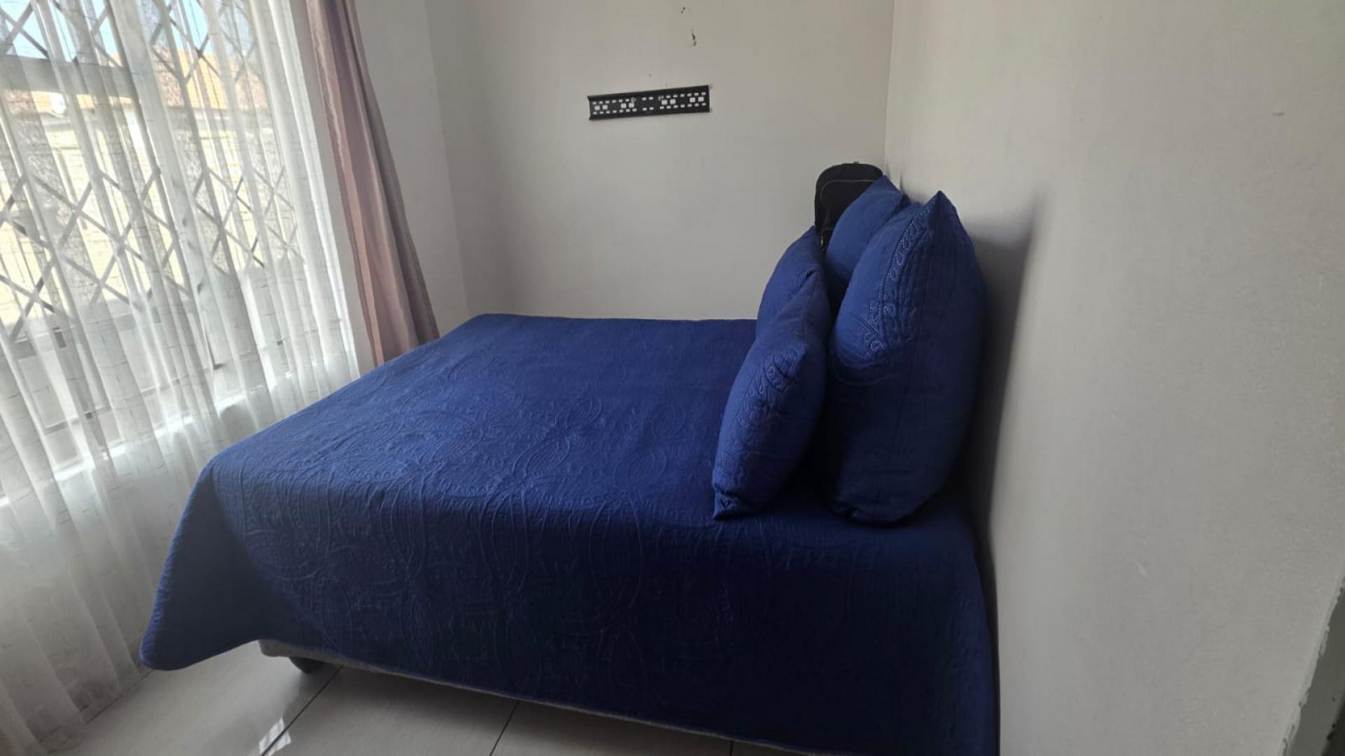 Bed Room 2 of property in Crystal Park