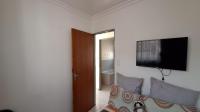 Bed Room 2 - 9 square meters of property in Crystal Park