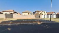Front View of property in Crystal Park