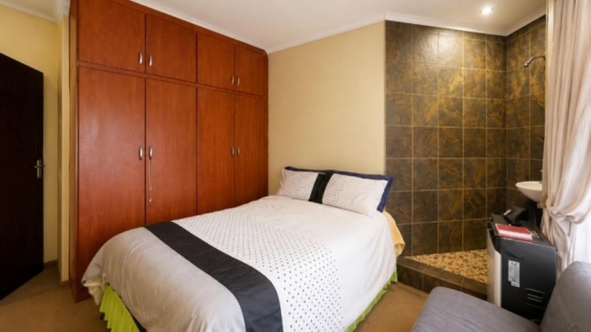 Bed Room 2 of property in Universitas