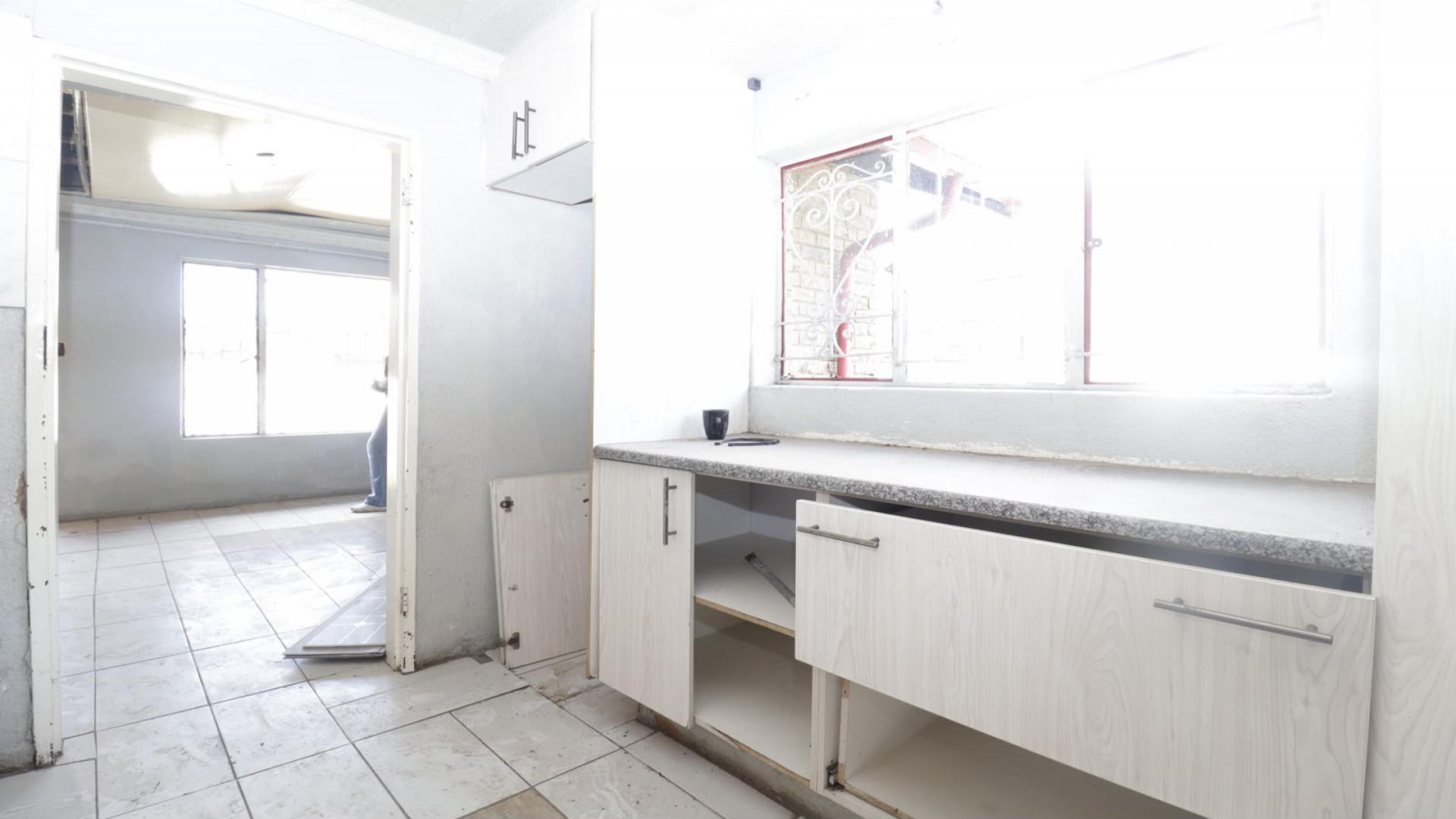 Kitchen of property in Brakpan