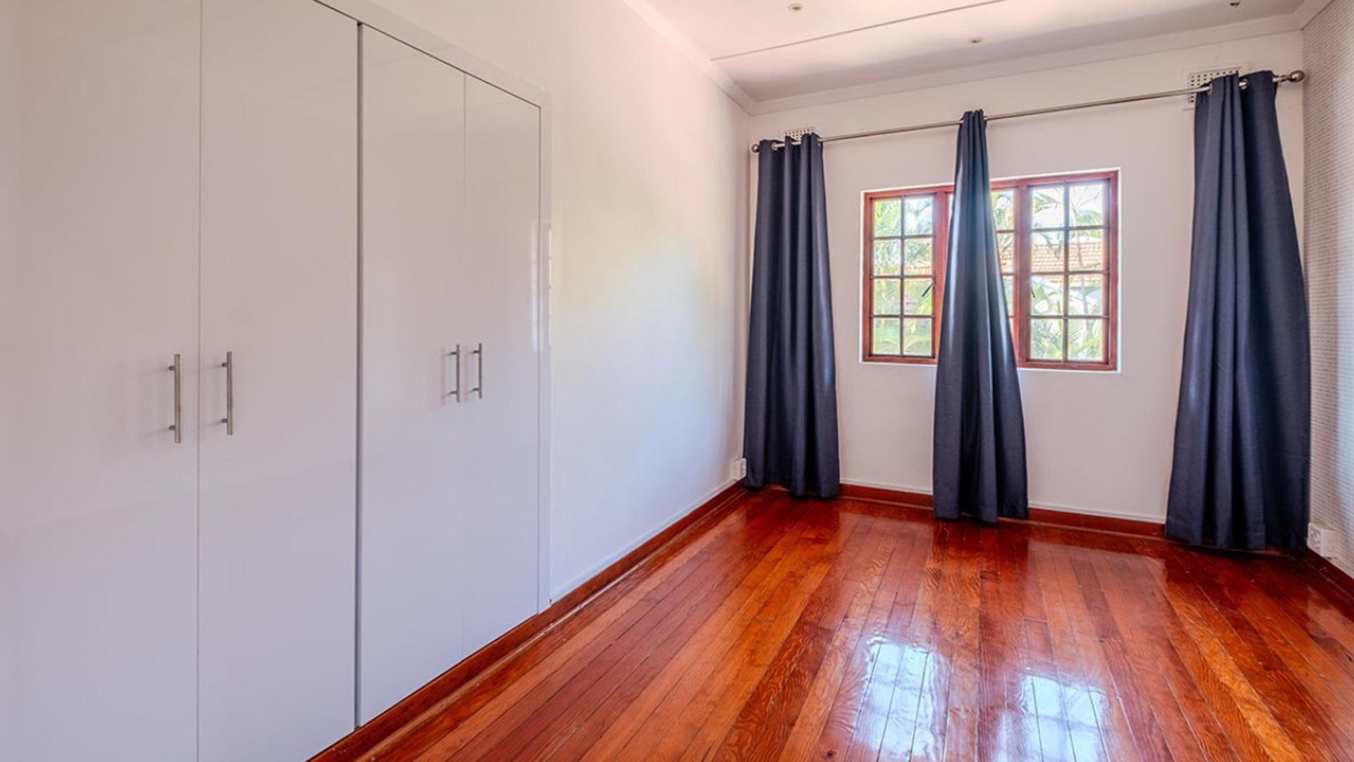 Bed Room 3 of property in Durban North 