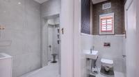 Bathroom 1 of property in Durban North 