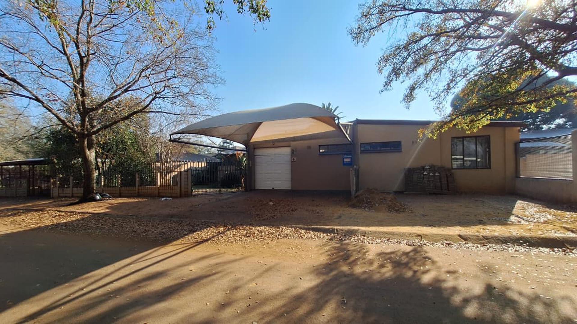 Front View of property in Sasolburg
