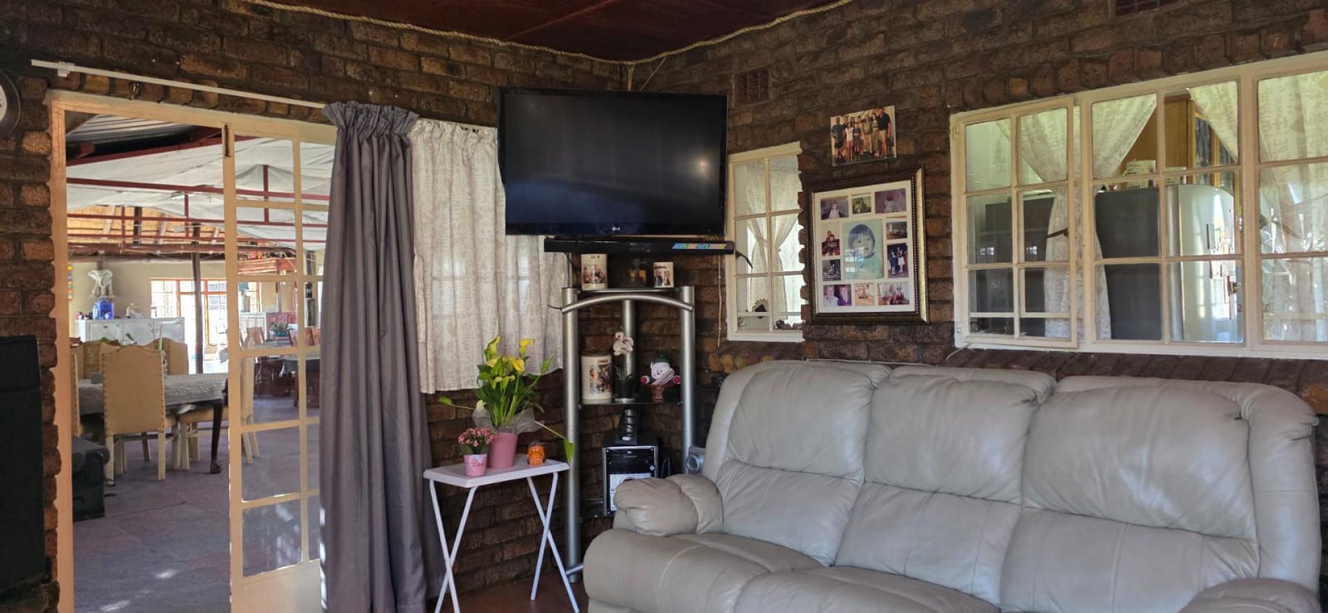  of property in Benoni AH