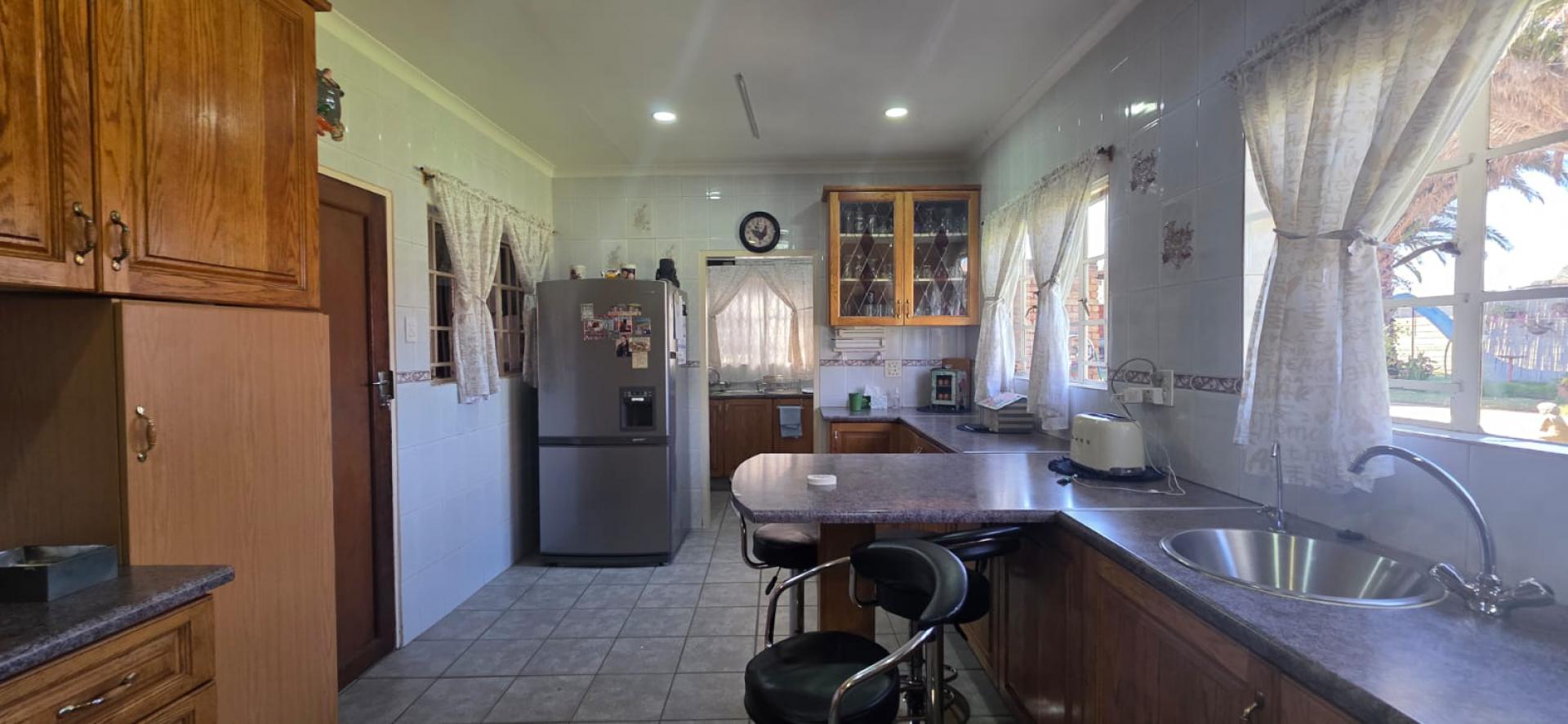 of property in Benoni AH