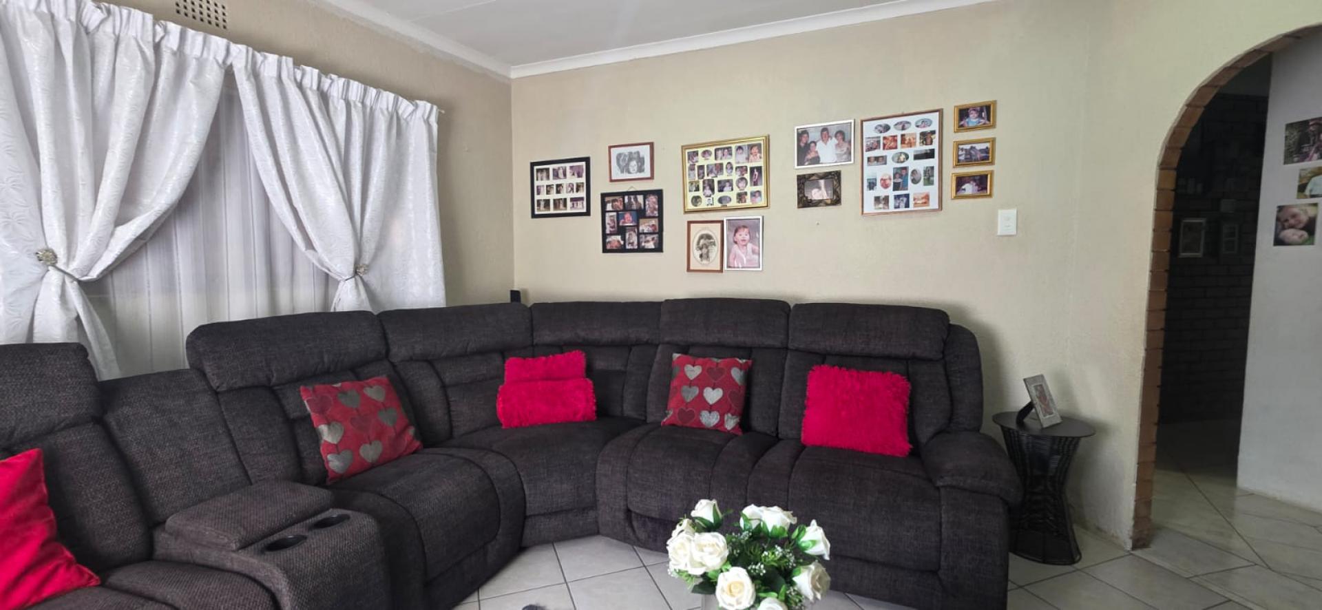  of property in Benoni AH