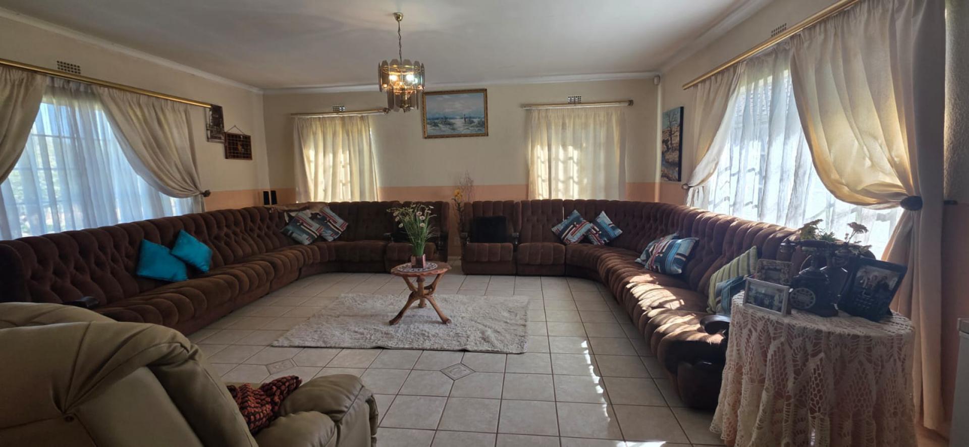  of property in Benoni AH
