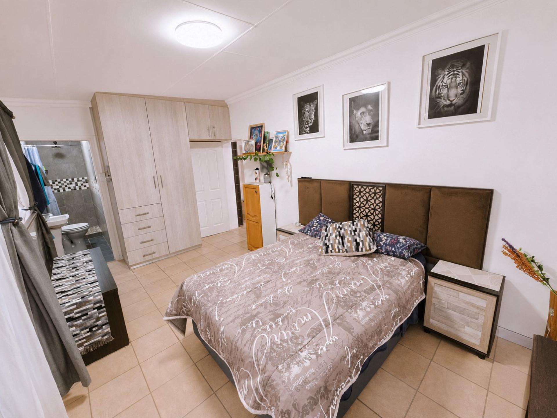  of property in Sinoville