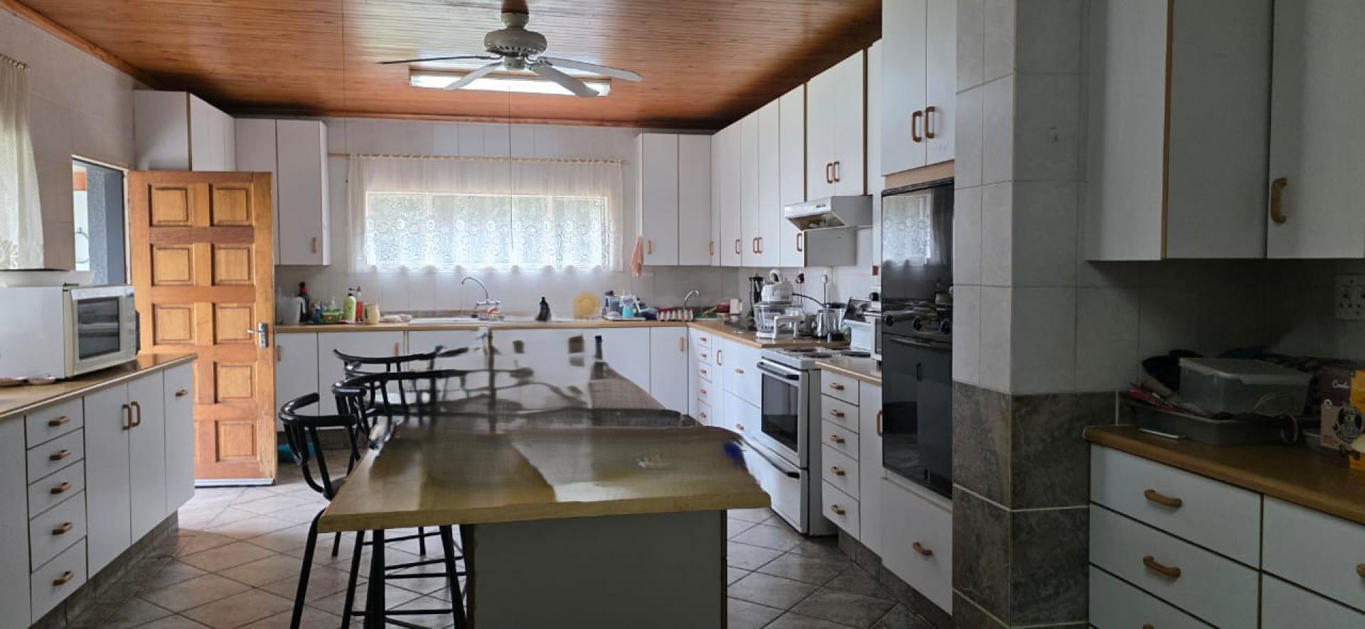  of property in Benoni AH