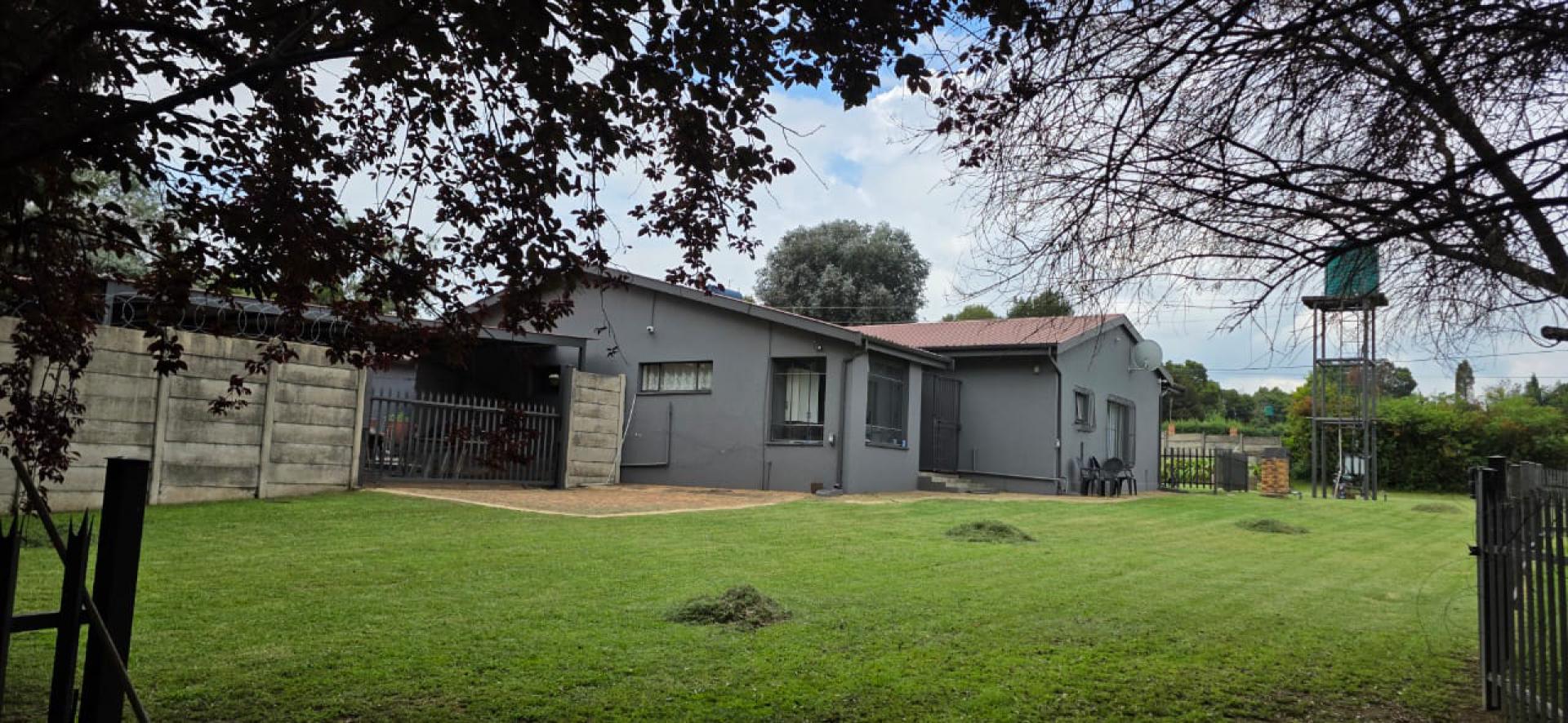  of property in Benoni AH